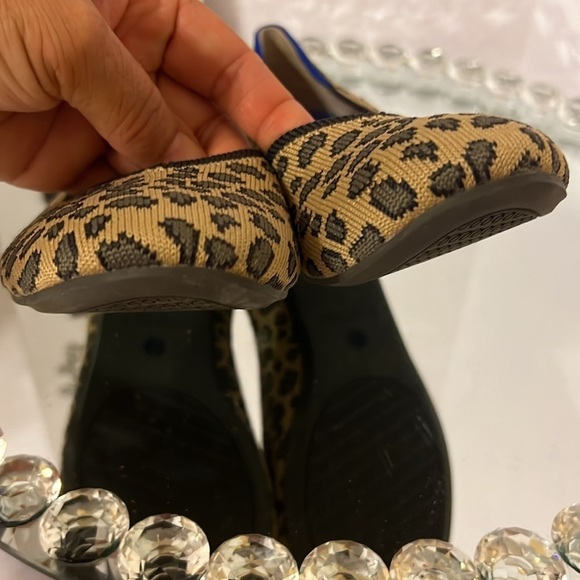 Rothy’s  Retired  Leopard Print Round Toe Slip on Ballet Flats Women Size 7 - Picture 6 of 10